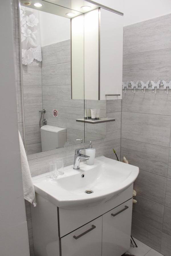 Rooms Zana Split Exterior photo